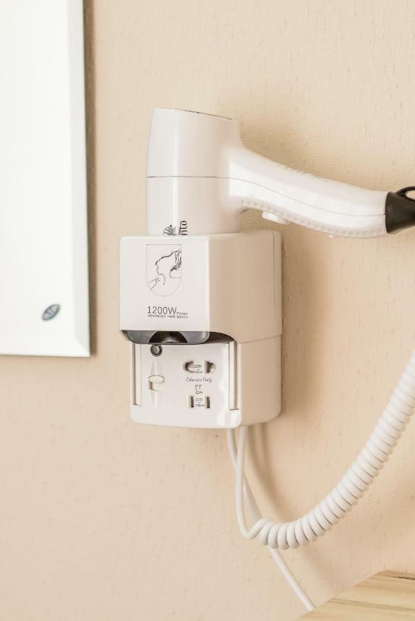 Globus Lipki Hostelキエフ エクステリア 写真